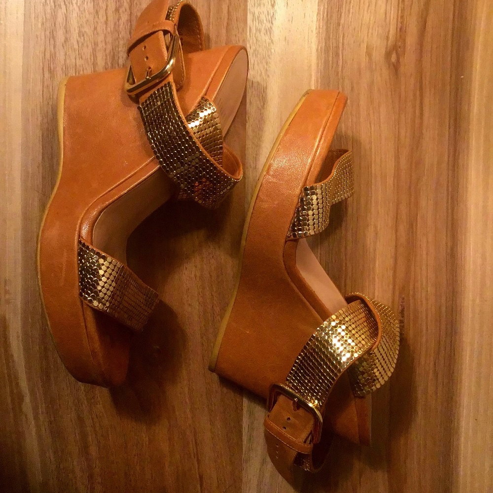 Stuart Weitzman wedges